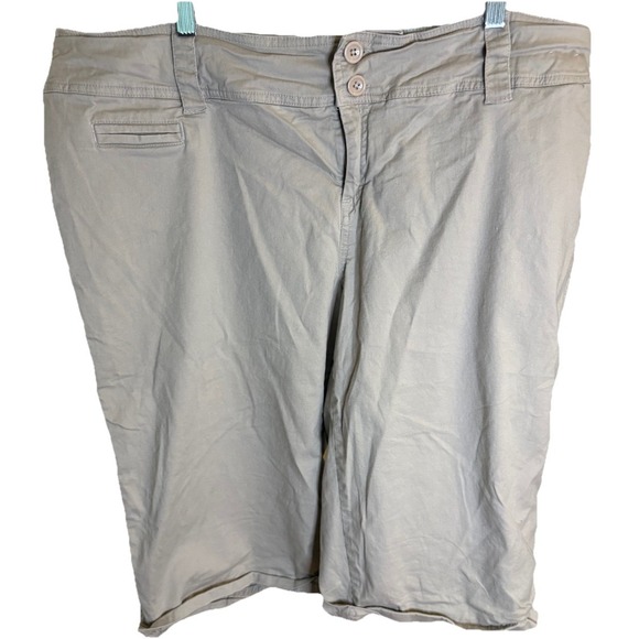 Avenue Pants - Avenue Stretch Plus Size‎ 20 Khaki Chino Bermuda Pockets